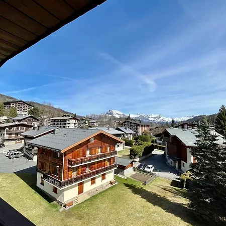 Charming Island Of Calm In Apartament Megève